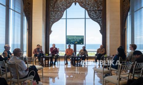 Ilustrasi path to sustainable growth untuk artikel Path to Sustainable Growth 2026 Kembali Digelar di Bali