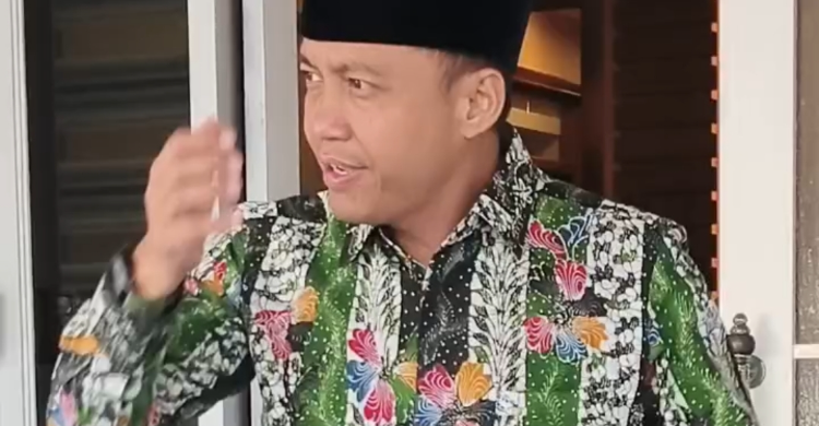 Ilustrasi raja juli antoni untuk artikel Raja Juli Antoni Bungkam soal Dugaan 14 Ribu SGD
